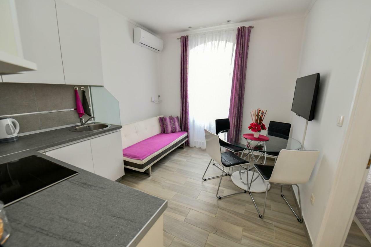 Apartment Cecilija Sinj Exterior photo